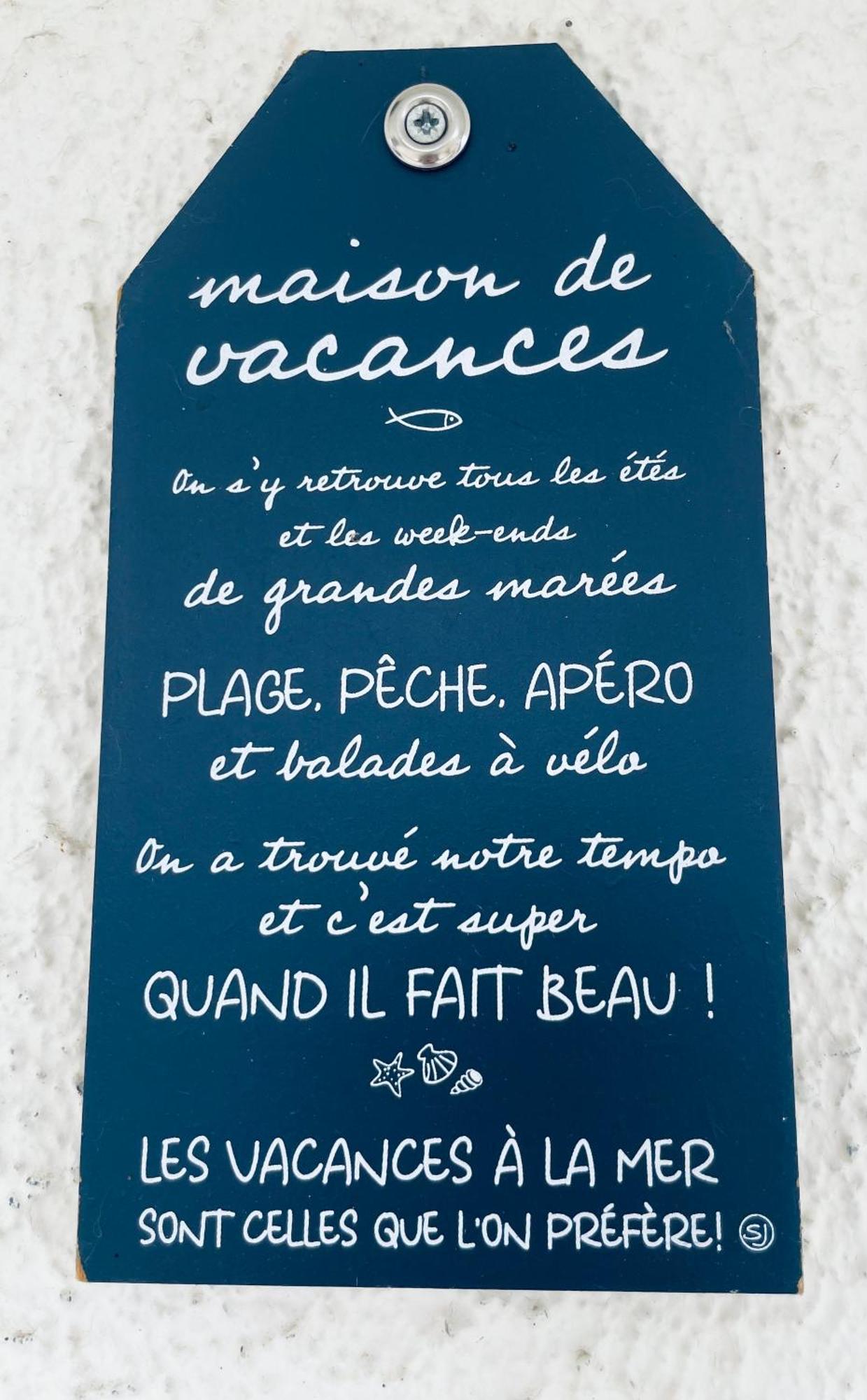Studio Au Bord Du Lac D'Eguzon Luaran gambar